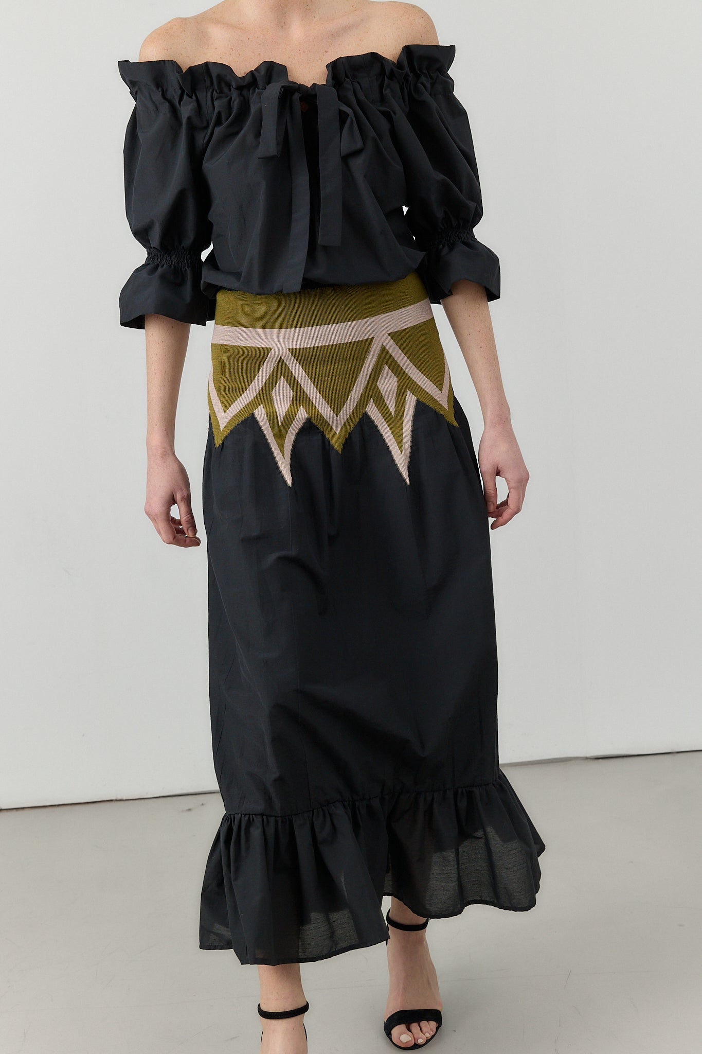 VESTIDO ARENA NEGRO