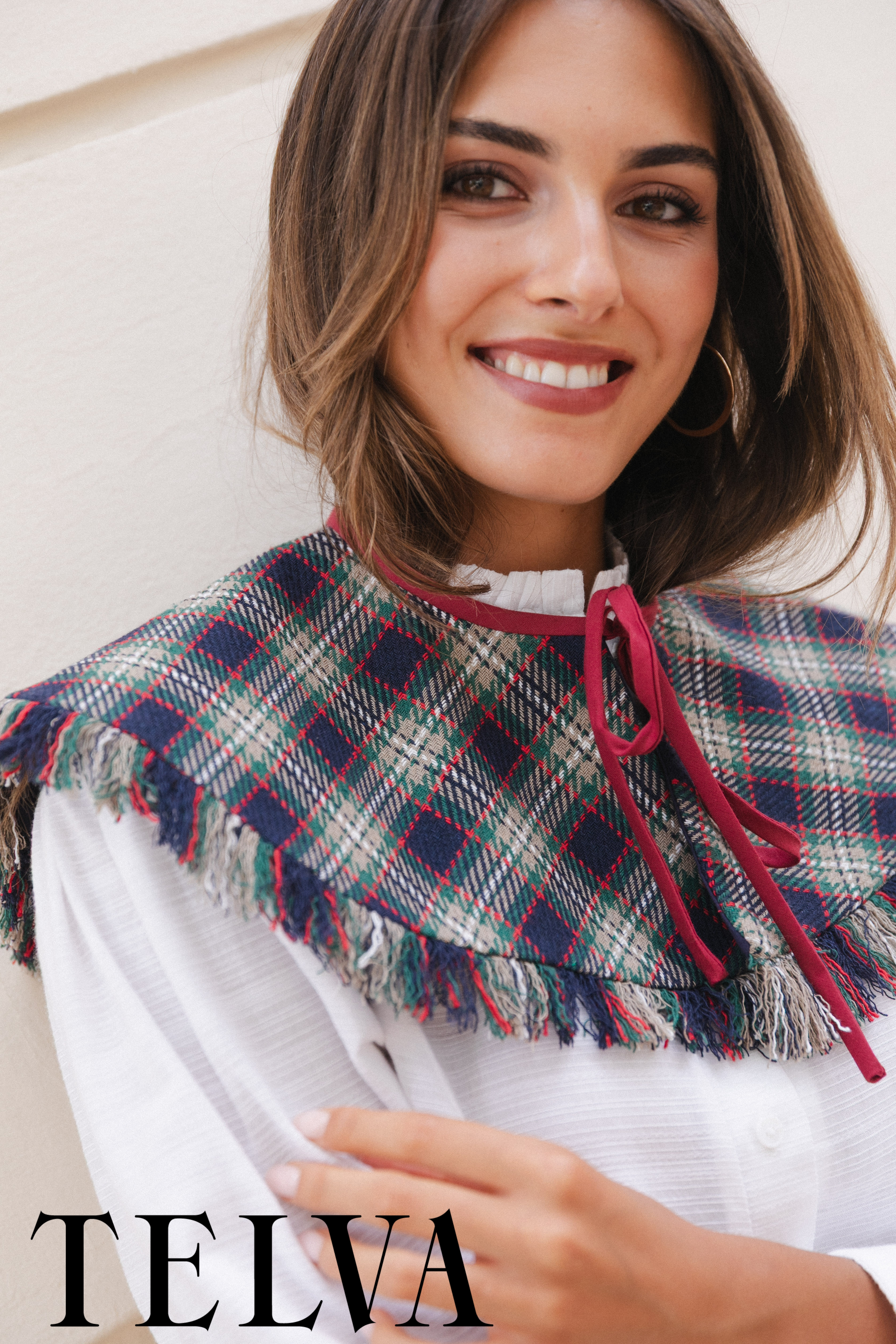 Soy editora de moda y reincidente, he vuelto a caer en los cuellos bebé de encaje en cuanto vi este jersey de Zara