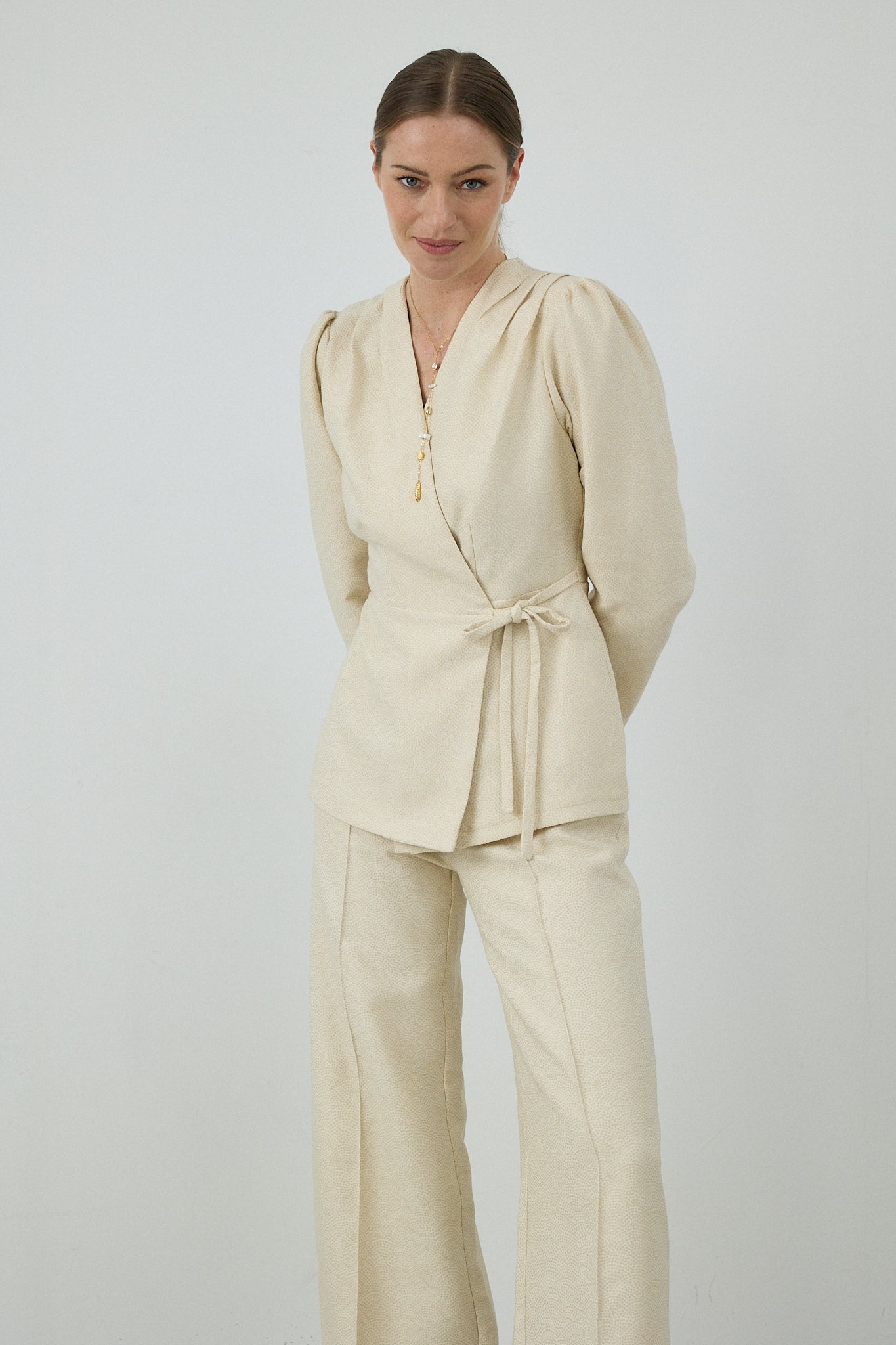 CHAQUETA MILÁN BEIGE