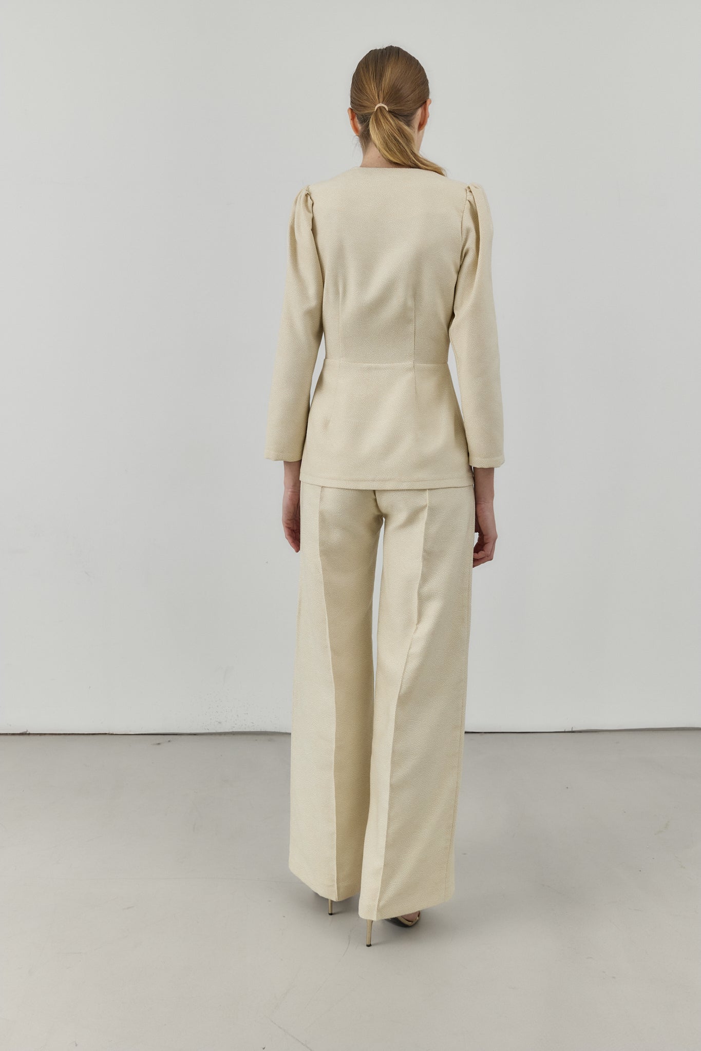 CHAQUETA MILÁN BEIGE