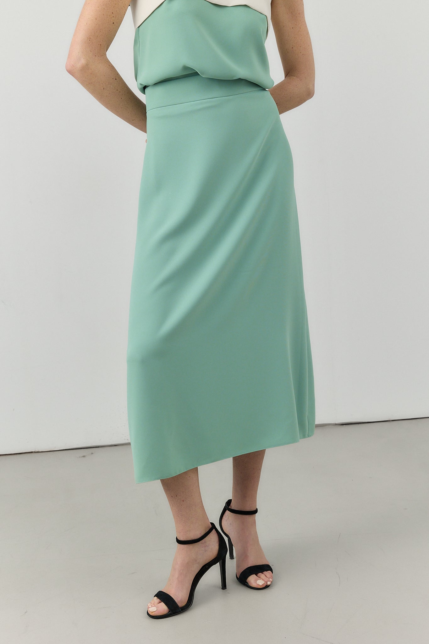 FALDA CALDELAS VERDE