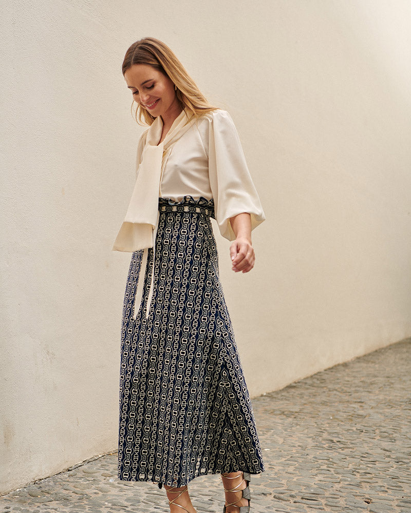 falda-navy_0000_portada-falda-navy
